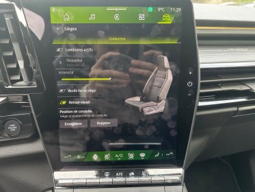 Renault austral e-tech hybrid 200 iconic gsr2 garantie 12 mois occasion simplicicar le raincy simplicicar simplicibike france