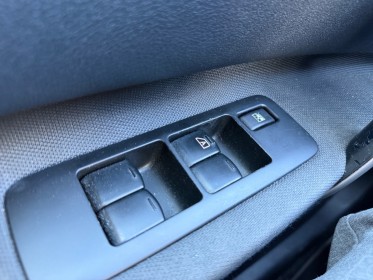 Nissan qashqai 2.0 dci 150 - climatisation auto - radar ar - bluetooth - moteur à chaine - roue de secours occasion...