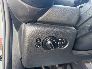 Mini hatch 3 portes f56 lci one 102 ch finition chili clim radar garantie 12 mois occasion simplicicar labarthe simplicicar...