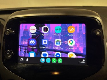 Toyota aygo pro mc18 72ch finition x-play origine france 1ère main carplay caméra garantie 12 mois occasion simplicicar...