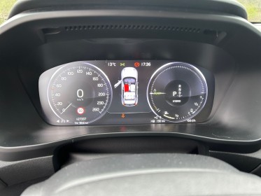 Volvo xc40 business t5 18082 ch dct7 -suivi/caméra ar/line assist/siège chauff - garantie 12 mois occasion simplicicar...