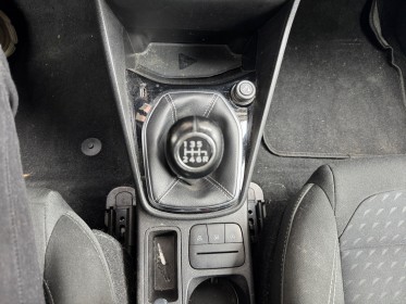 Ford fiesta 1.0 ecoboost 100 ch ss bvm6 titanium carplay garantie 12 mois occasion montreuil (porte de vincennes)(75)...