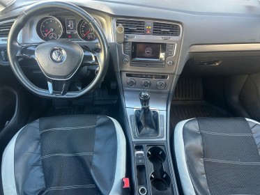 Volkswagen golf 1.2 tsi 85 bluemotion technology trendline occasion cannes (06) simplicicar simplicibike france