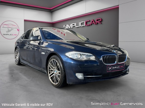 Bmw serie 5 f10 550i 407ch luxe to hud cuir chauffant soft-close caméra garantie 12 mois occasion simplicicar genevois...