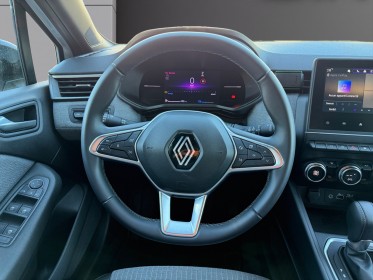 Renault clio v nouvelle e-tech full hybrid 145 techno - suivi entretien - ciel étoilé - carplay - garantie occasion...