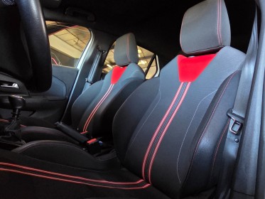 Opel corsa 1.2 turbo 100 ch bvm6 gs line garantie 12 mois occasion  simplicicar aix les bains simplicicar simplicibike france