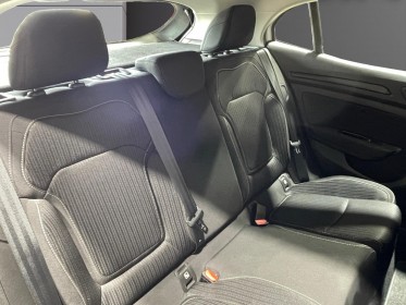 Renault megane iv berline business dci 115 business keyless go essuis glace et phares automatiques carplay 2eme main...