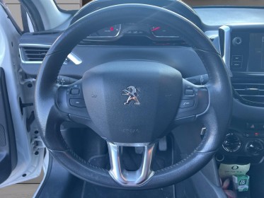 Peugeot 208 1.4 hdi 68ch bvm5 style garantie 12 mois entretien complet vidange faite pour la vente occasion simplicicar...