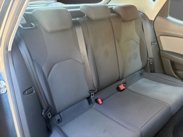 Seat leon 1,5 tgi garantie 12 mois carplay camera 360 occasion simplicicar lyon nord simplicicar simplicibike france