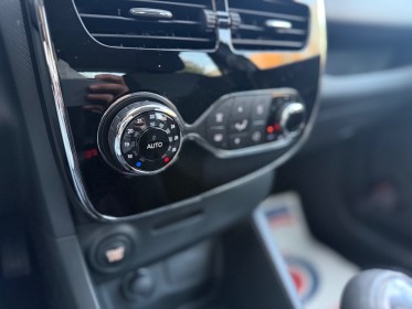 Renault clio iv 0.9tce 90 energy eco2 dynamique - entretien renault - 2 cartes - faible kilométrage - révision effectuée...