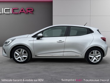 Renault clio v tce 100 business 1ere main tva recuperable entretien concession 46482km occasion simplicicar toulouse nord...