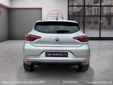 Renault clio v tce 100 business 1ere main tva recuperable entretien concession 46482km occasion simplicicar toulouse nord...