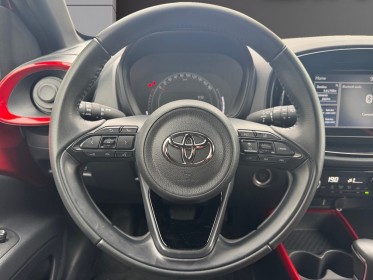 Toyota aygo x 1.0 vvt-i 72 s-cvt design 1er main caméra carplay régulateur adaptatif garantie constructeur occasion...