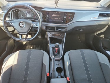 Volkswagen polo 1.0 tsi 95 ss bvm5 copper line radar avant et arrière garantie 12 mois occasion simplicicar frejus ...