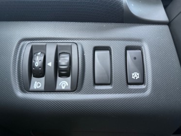 Renault clio iv 0.9 tce 90 energy eco2 dynamique - entretien renault - 2 cartes - faible kilométrage - révision effectuée...