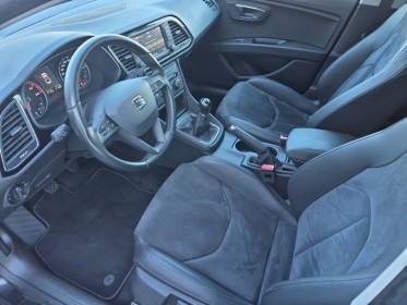 Seat leon 1.4 tsi 125 start/stop premium garantie 12 mois carplay occasion simplicicar angers simplicicar simplicibike france