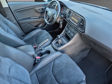Seat leon 1.4 tsi 125 start/stop premium garantie 12 mois carplay occasion simplicicar angers simplicicar simplicibike france