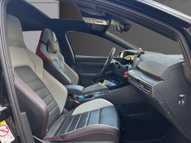 Volkswagen golf viii hatchback gti clubsport 2.0 tsi 16v bmt dsg7 300 ch boîte auto toit ouvrant affichage tête haute...