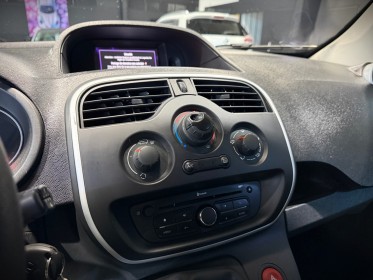 Renault kangoo express tce 115 e6 extra r-link gps clim 3 places occasion simplicicar magny-en-vexin simplicicar simplicibike...