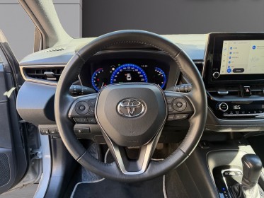 Toyota corolla touring sports hybride my22 122h dynamic camera de recul sieges chauffants radar av/ar occasion paris 17ème...