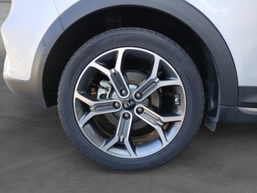 Kia xceed hybride rechargeable xceed 1.6 gdi  141ch dct6 design garantie 12 mois occasion simplicicar la ciotat simplicicar...