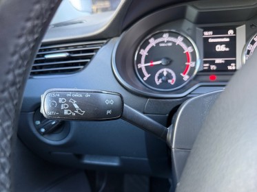 Skoda octavia 1.0 tsi 116 ch - attelage - régulateur - entretien ok - garantie - roue de secours occasion simplicicar salon...