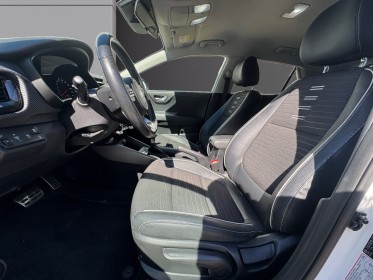 Kia stonic hybride 1.0 t-gdi 120 ch mhev dct7 gt line / garantie 12 mois occasion osny simplicicar simplicibike france