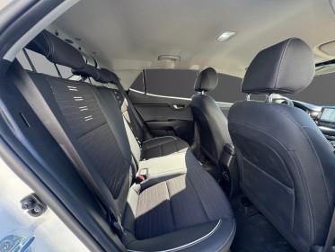 Kia stonic hybride 1.0 t-gdi 120 ch mhev dct7 gt line / garantie 12 mois occasion osny simplicicar simplicibike france