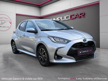 Toyota yaris hybride my22 116h design occasion simplicicar les sables-d'olonne simplicicar simplicibike france