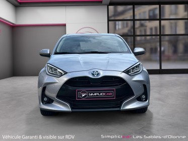 Toyota yaris hybride my22 116h design occasion simplicicar les sables-d'olonne simplicicar simplicibike france