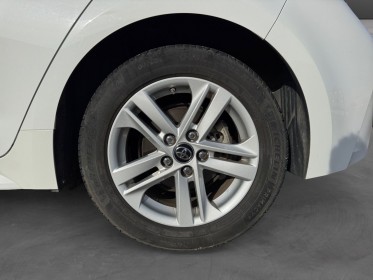 Toyota corolla pro hybride 184h dynamic business garantie 12 mois occasion montpellier (34) simplicicar simplicibike france