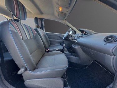 Renault twingo ii 1.2 16v 75 eco2 access / garantie 12 mois occasion osny simplicicar simplicibike france