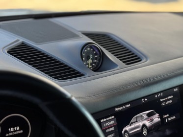 Porsche cayenne e-hybrid 3.0 v6 462 ch tiptronic garantie 12 mois occasion montpellier (34) simplicicar simplicibike france