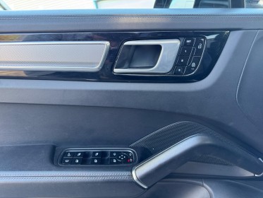 Porsche cayenne e-hybrid 3.0 v6 462 ch tiptronic garantie 12 mois occasion montpellier (34) simplicicar simplicibike france