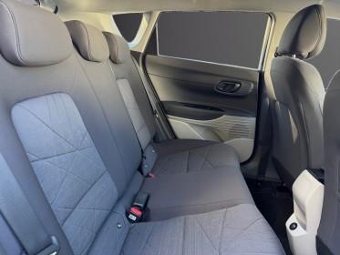 Hyundai bayon 1.0 t-gdi 100 hybrid 48v intuitive - caméra - carplay - entretiens huyndai - garantie occasion simplicicar...