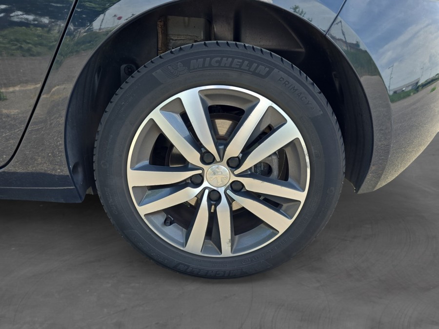 PEUGEOT d'occasion 308 AFFAIRE 1.5 BLUE HDI 130 PREMIUM PACK de 2019