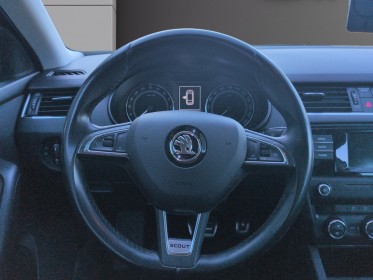 Skoda octavia combi 2.0 tdi 184 ch  dsg6 4x4 scout garantie 12 mois occasion simplicicar saint-omer simplicicar simplicibike...