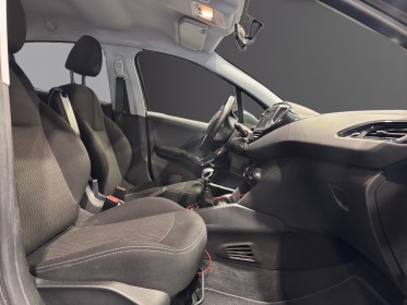 Peugeot 208 1.6 bluehdi 100ch garantie 12 mois occasion montpellier (34) simplicicar simplicibike france