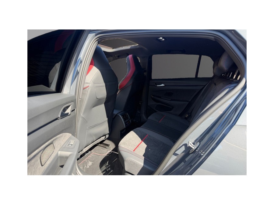 VOLKSWAGEN d'occasion GOLF VIII 2.0 TSI 300 de 2024 Compiègne (60)﻿