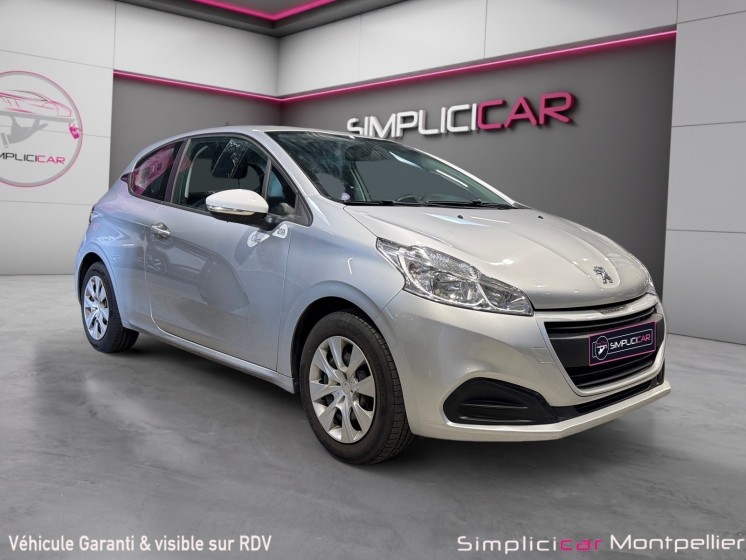 Peugeot 208 1.2 68ch bvm5 like garantie 12 mois occasion montpellier (34) simplicicar simplicibike france