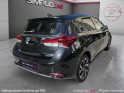 Toyota auris my17 hybride 136h design garantie 12 mois occasion paris 15ème (75) simplicicar simplicibike france