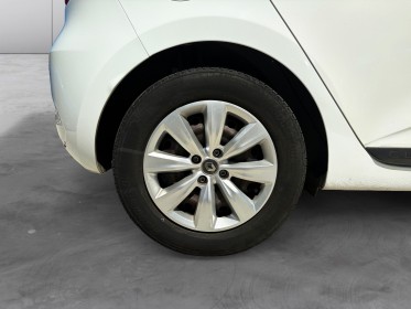 Renault clio v 1.0 tce 100ch - life - bluetooth - radar ar occasion réunion ville st pierre simplicicar simplicibike france