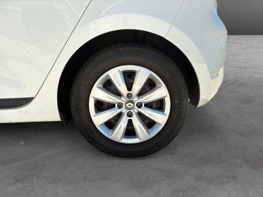 Renault clio v 1.0 tce 100ch - life - bluetooth - radar ar occasion réunion ville st pierre simplicicar simplicibike france