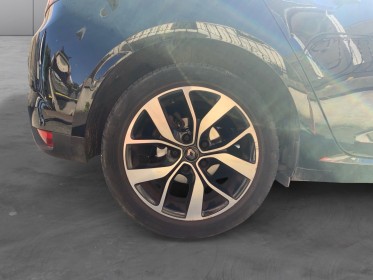 Renault megane iv berline tce 140 edc fap -  caméra de recul, carplay, radar av, clim auto, garantie 12 mois occasion...