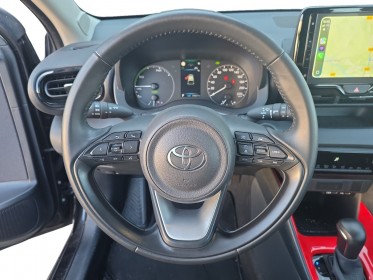 Toyota yaris hybride my22 116h dynamic  garantie occasion simplicicar angers simplicicar simplicibike france