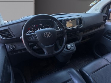 Toyota proace fourgon rc19 medium 2.0l 180 d-4d bva8 business tva récupérable grip control camera 360 garantie 12 mois...