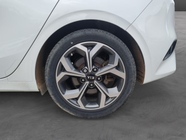 Kia ceed 1.4 t-gdi 140 ch isg dct7 edition 1 garantie 12 mois occasion simplicicar pertuis  simplicicar simplicibike france