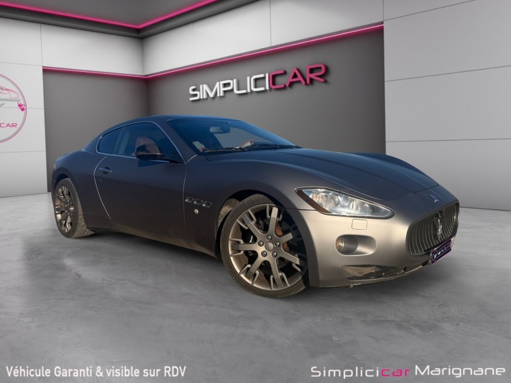 Maserati granturismo 1 v8 4,2 32v - sièges éléctrique - bluetooth - camera de recul - suivi maserati complet  -...