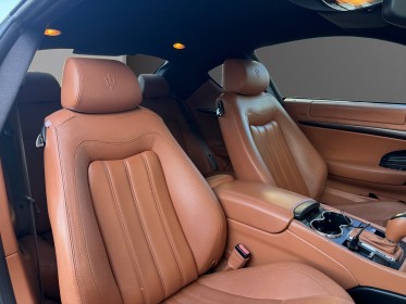 Maserati granturismo 1 v8 4,2 32v - sièges éléctrique - bluetooth - camera de recul - suivi maserati complet  -...