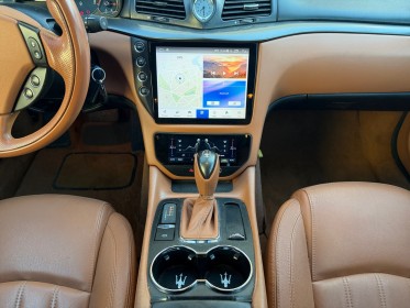 Maserati granturismo 1 v8 4,2 32v - sièges éléctrique - bluetooth - camera de recul - suivi maserati complet  -...